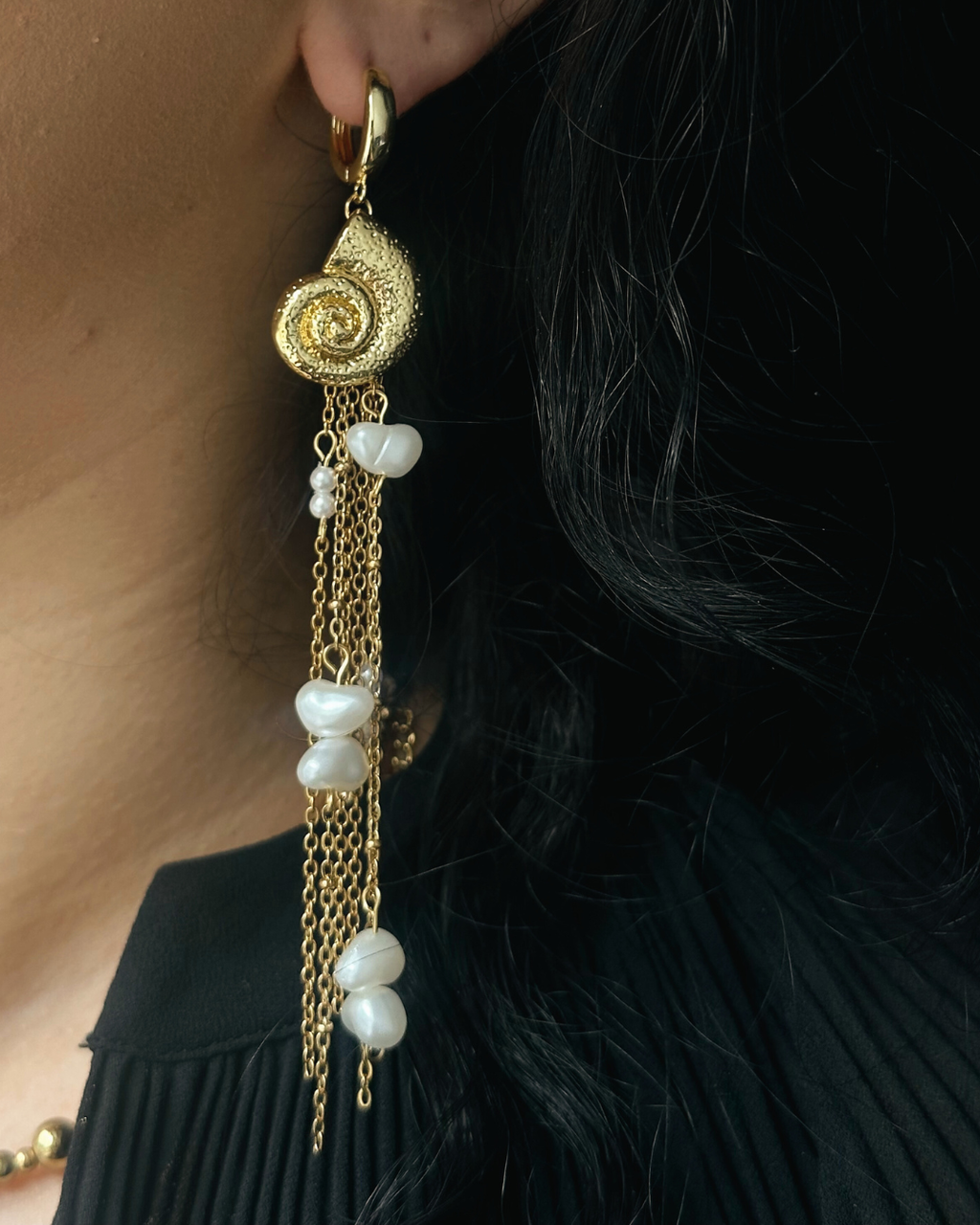 Aurelia Huggie Hoop Earrings