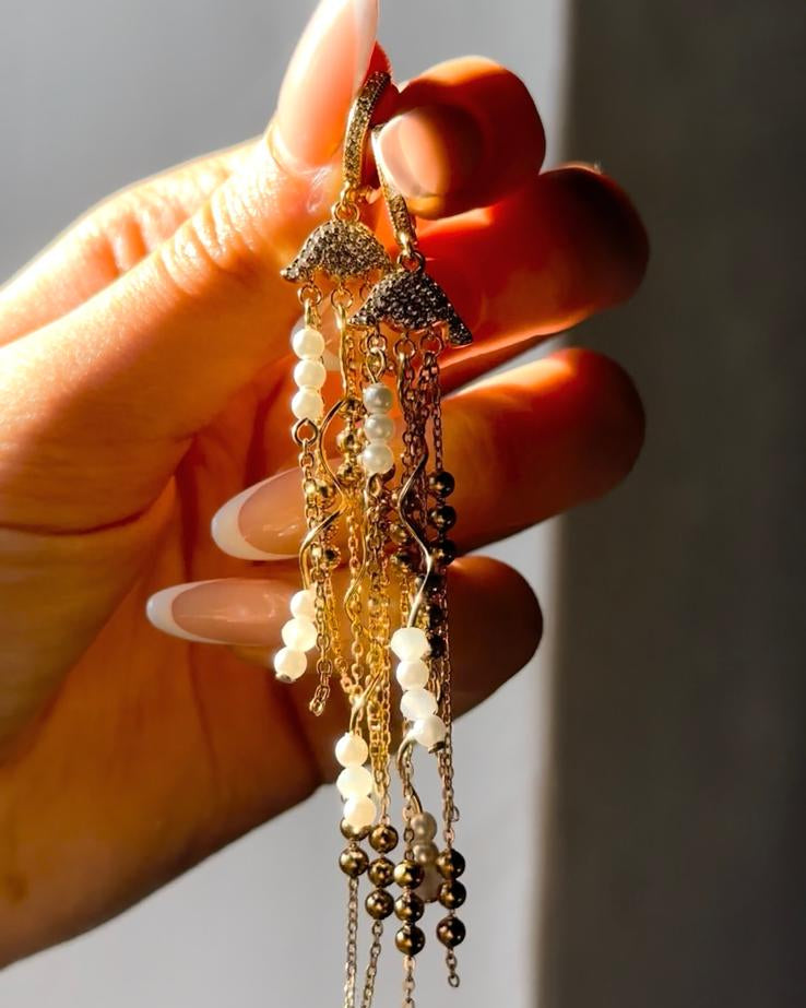 Ariel Huggie Earrings